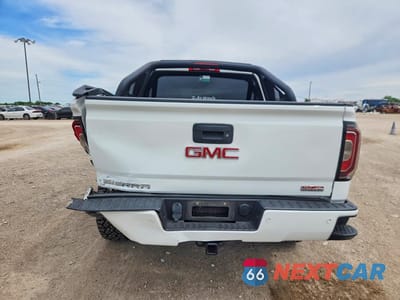 Zdjęcie 6 z 11 samochodu: 2016 GMC SIERRA K1500 SLT VIN:3GTU2NEC6GG348516 - miniatura