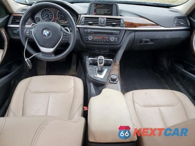 Zdjęcie 8 z 13 samochodu: 2015 BMW 328 XI VIN:WBA3G7C53FK297221 - miniatura
