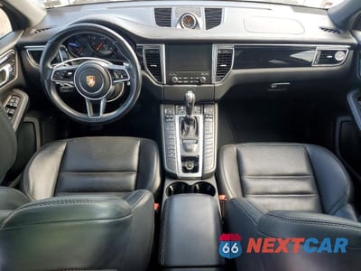 Zdjęcie 8 z 13 samochodu: 2018 PORSCHE MACAN GTS VIN:WP1AG2A50JLB61534 - miniatura