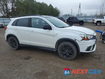 Czwarte zdjęcie samochodu z boku: 2018 MITSUBISHI RVR SE LIMITED VIN:JA4AJ4AW0JZ606322 - miniatura
