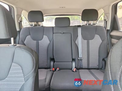 Zdjęcie 10 z 13 samochodu: 2023 KIA SORENTO LX VIN:5XYRG4LC0PG163798 - miniatura