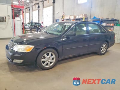 2001 TOYOTA AVALON XLS 4T1BF28B21U188082 - główne zdjęcie licytacji z USA - miniatura