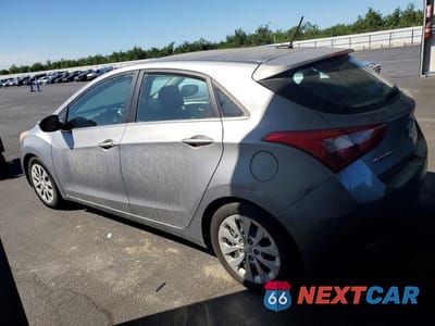 Drugie zdjęcie samochodu z przodu: 2016 HYUNDAI ELANTRA GT BASE VIN:KMHD35LH9GU252349 - miniatura