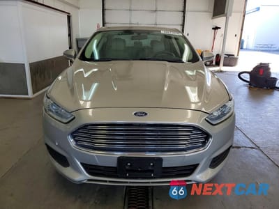 Piąte zdjęcie samochodu w środku: 2015 FORD FUSION SE VIN:3FA6P0H70FR202987 - miniatura