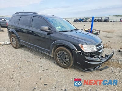 Czwarte zdjęcie samochodu z boku: 2020 DODGE JOURNEY SE VIN:3C4PDCAB9LT264569 - miniatura