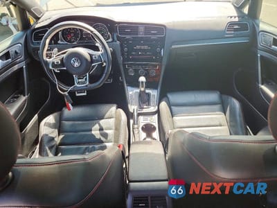 Zdjęcie 8 z 12 samochodu: 2019 VOLKSWAGEN GTI S VIN:3VW6T7AU0KM035937 - miniatura