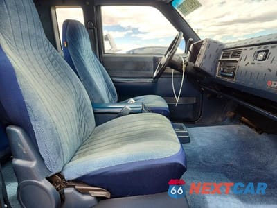 Zdjęcie 10 z 11 samochodu: 1989 CHEVROLET S TRUCK S10 VIN:1GCCS19Z4K8192560 - miniatura