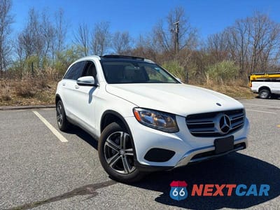 2017 MERCEDES-BENZ GLC 300 4MATIC WDC0G4KB4HF136989 - główne zdjęcie licytacji z USA - miniatura