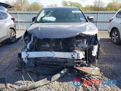 Piąte zdjęcie samochodu w środku: 2015 TOYOTA HIGHLANDER LE PLUS VIN:5TDBKRFH5FS159817 - miniatura