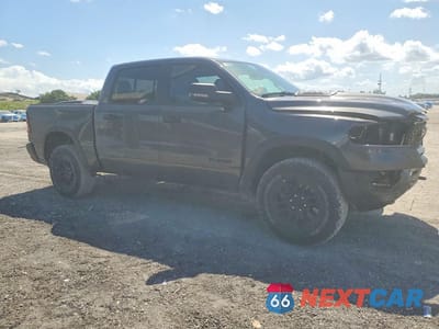 Czwarte zdjęcie samochodu z boku: 2026 RAM 1500 REBEL VIN:1C6SRFLP5TN265375 - miniatura