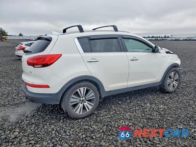 Trzecie zdjęcie samochodu z tyłu: 2015 KIA SPORTAGE EX VIN:KNDPCCAC0F7785491 - miniatura