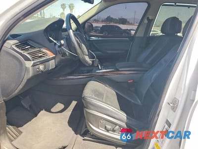 Zdjęcie 7 z 13 samochodu: 2010 BMW X5 XDRIVE30I VIN:5UXFE4C59AL385292 - miniatura