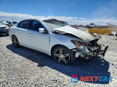 Czwarte zdjęcie samochodu z boku: 2009 HONDA ACCORD EXL VIN:1HGCP36839A044445 - miniatura