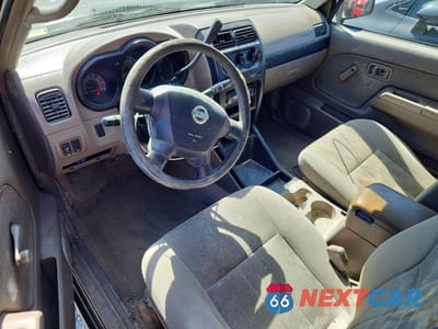 Zdjęcie 8 z 11 samochodu: 2002 NISSAN FRONTIER KING CAB XE VIN:1N6DD26S42C317952 - miniatura