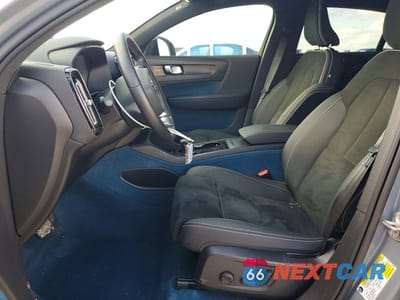 Zdjęcie 7 z 13 samochodu: 2023 VOLVO C40 RECHARGE ULTIMATE VIN:YV4ED3GM3P2026821 - miniatura