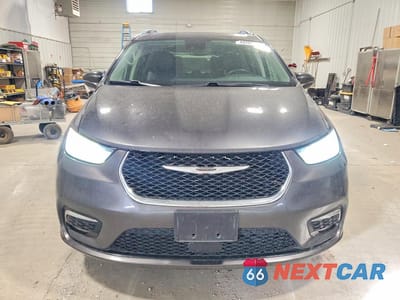 Piąte zdjęcie samochodu w środku: 2021 CHRYSLER PACIFICA TOURING L VIN:2C4RC3BG1MR566240 - miniatura