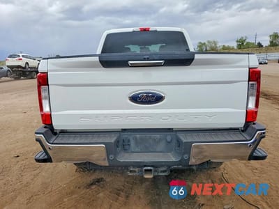 Zdjęcie 6 z 12 samochodu: 2018 FORD F350 SUPER DUTY VIN:1FT8W3BT7JEB65722 - miniatura