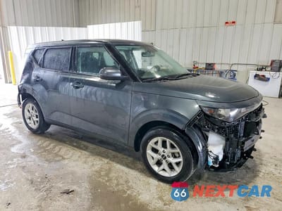 Czwarte zdjęcie samochodu z boku: 2025 KIA SOUL LX VIN:KNDJ23AU1S7257535 - miniatura