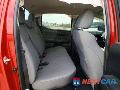 Zdjęcie 10 z 12 samochodu: 2018 TOYOTA TACOMA SR VIN:5TFAX5GNXJX106284 - miniatura