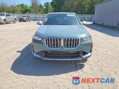 Piąte zdjęcie samochodu w środku: 2024 BMW X1 XDRIVE28I VIN:WBX73EF06R5Z74918 - miniatura