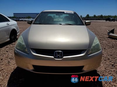 Piąte zdjęcie samochodu w środku: 2005 HONDA ACCORD LX VIN:3HGCM56425G707789 - miniatura