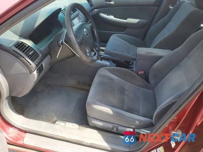 Zdjęcie 7 z 12 samochodu: 2003 HONDA ACCORD VIN:1HGCM56683A035900 - miniatura