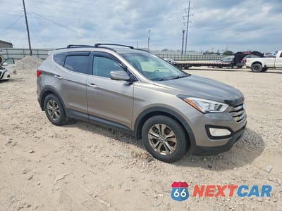 Czwarte zdjęcie samochodu z boku: 2014 HYUNDAI SANTA FE SPORT 2.4L VIN:5XYZUDLB7EG176349 - miniatura