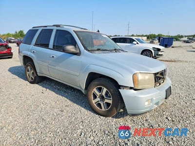 Czwarte zdjęcie samochodu z boku: 2007 CHEVROLET TRAILBLAZER LS VIN:1GNDS13S172299437 - miniatura