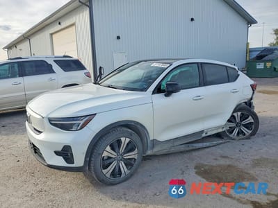 2023 VOLVO C40 RECHARGE PLUS YV4ED3GL6P2065782 - główne zdjęcie licytacji z USA - miniatura