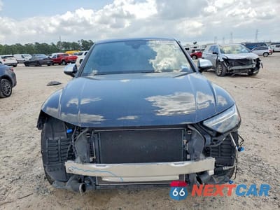 Piąte zdjęcie samochodu w środku: 2023 AUDI SQ5 SPORTBACK PRESTIGE VIN:WA134AFY1P2004670 - miniatura