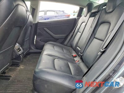 Zdjęcie 10 z 12 samochodu: 2019 TESLA MODEL 3 VIN:5YJ3E1EB8KF438428 - miniatura