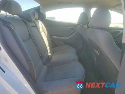 Zdjęcie 10 z 12 samochodu: 2013 HYUNDAI ELANTRA GLS VIN:5NPDH4AE8DH430511 - miniatura