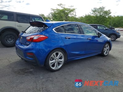 Trzecie zdjęcie samochodu z tyłu: 2017 CHEVROLET CRUZE PREMIER VIN:3G1BF6SM9HS535609 - miniatura