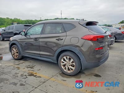 Drugie zdjęcie samochodu z przodu: 2019 HYUNDAI TUCSON VALUE VIN:KM8J33A47KU977917 - miniatura