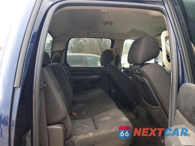 Zdjęcie 10 z 11 samochodu: 2010 CHEVROLET SILVERADO K1500 LS VIN:3GCRKREA3AG218227 - miniatura