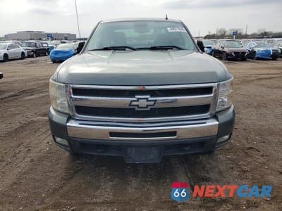 Piąte zdjęcie samochodu w środku: 2011 CHEVROLET SILVERADO K1500 LT VIN:3GCPKSE30BG309540 - miniatura