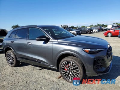 Czwarte zdjęcie samochodu z boku: 2025 AUDI SQ5 PREMIUM PLUS VIN:WA125AGU0S2018394 - miniatura
