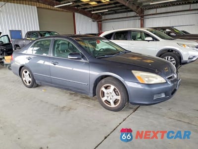 Czwarte zdjęcie samochodu z boku: 2007 HONDA ACCORD HYBRID VIN:JHMCN36437C002729 - miniatura