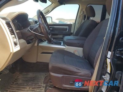 Zdjęcie 7 z 12 samochodu: 2016 RAM 1500 SLT VIN:3C6RR6LT2GG356257 - miniatura