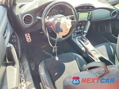 Zdjęcie 8 z 12 samochodu: 2017 SUBARU BRZ 2.0 LIMITED VIN:JF1ZCAC15H8602808 - miniatura