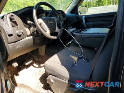 Zdjęcie 7 z 11 samochodu: 2010 CHEVROLET SILVERADO C1500 LT VIN:3GCRCSEA9AG185514 - miniatura