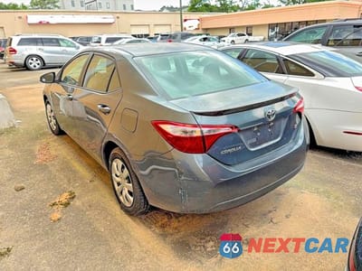 Trzecie zdjęcie samochodu z tyłu: 2016 TOYOTA COROLLA S VIN:5YFBURHE9GP491380 - miniatura
