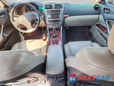 Zdjęcie 8 z 12 samochodu: 2006 LEXUS IS 250 VIN:JTHCK262162003335 - miniatura