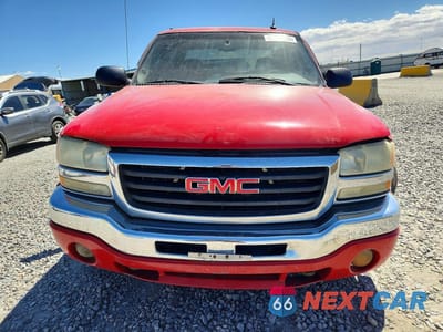 Piąte zdjęcie samochodu w środku: 2003 GMC SIERRA K1500 HEAVY DUTY VIN:1GTGK13U83F148301 - miniatura