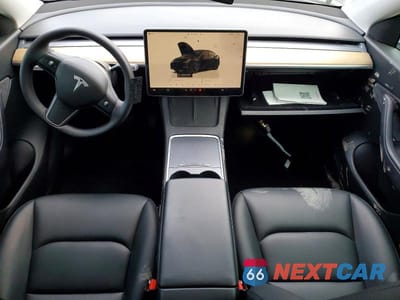 Zdjęcie 8 z 12 samochodu: 2022 TESLA MODEL Y VIN:7SAYGDEE9NA006303 - miniatura