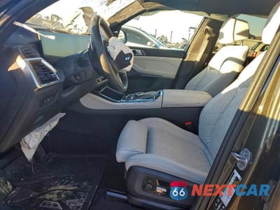 Zdjęcie 7 z 12 samochodu: 2025 BMW X5 XDRIVE40I VIN:5UX23EU05S9W72060 - miniatura
