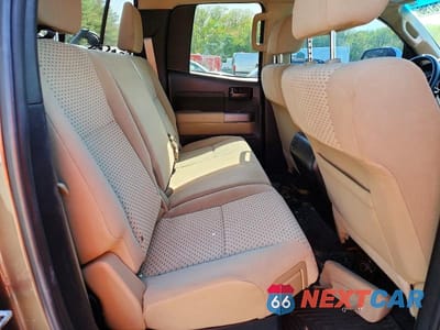 Zdjęcie 10 z 12 samochodu: 2013 TOYOTA TUNDRA DOUBLE CAB SR5 VIN:5TFUM5F11DX042841 - miniatura