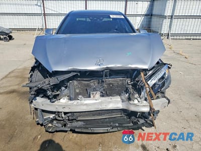 Piąte zdjęcie samochodu w środku: 2015 MERCEDES-BENZ S 550 VIN:WDDUG8CB3FA131330 - miniatura