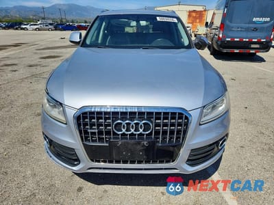 Piąte zdjęcie samochodu w środku: 2016 AUDI Q5 PREMIUM PLUS VIN:WA1L2AFPXGA031403 - miniatura