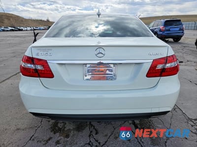 Zdjęcie 6 z 13 samochodu: 2012 MERCEDES-BENZ E 350 4MATIC VIN:WDDHF8JB8CA638632 - miniatura